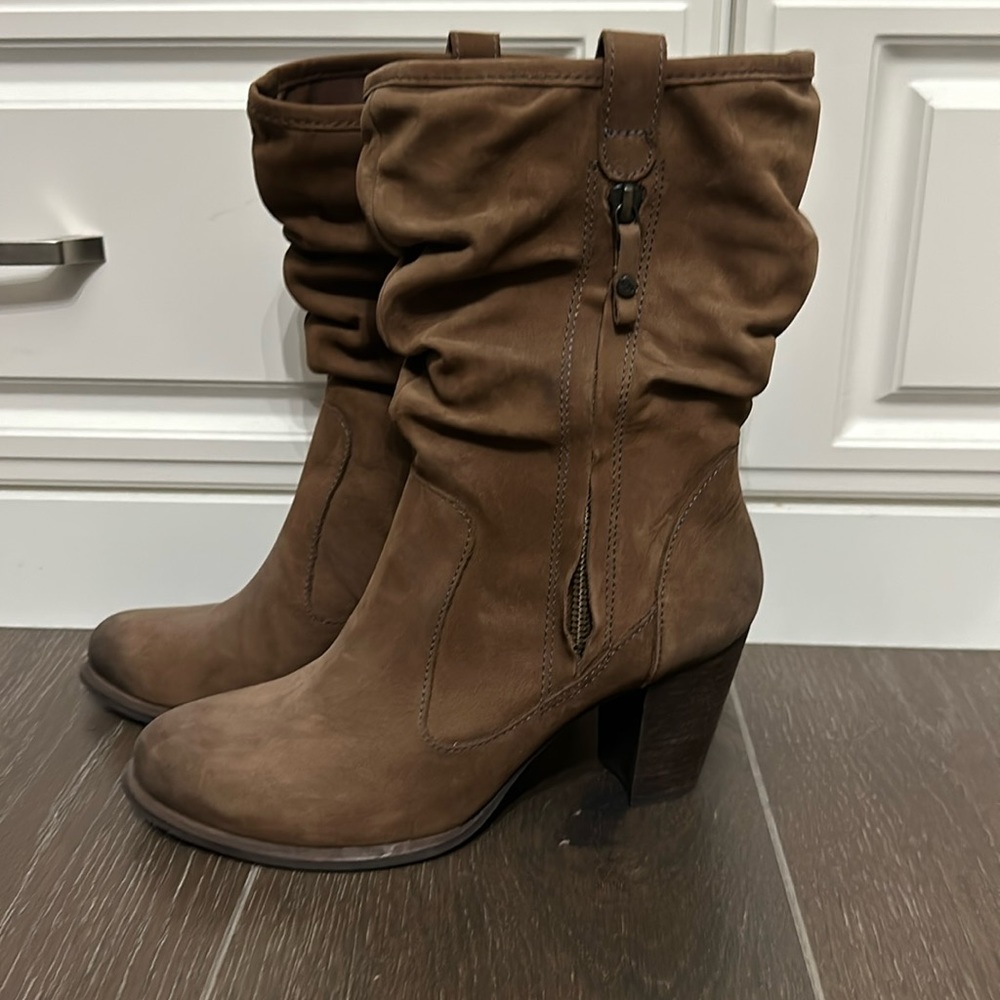 Stylish Ugg Boots